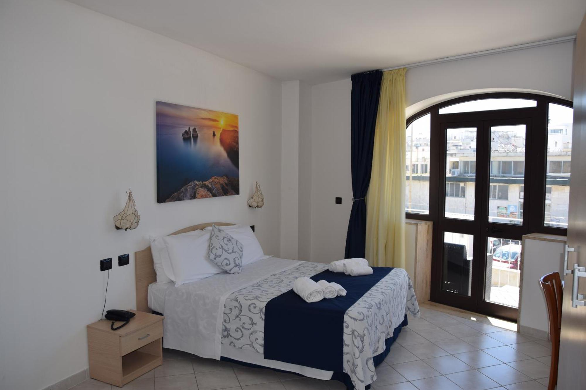 Hotel Profumo Di Mare Otranto Bagian luar foto